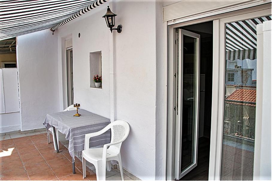 Kassandrou Suite Hot Tub-Jakuzzi - 2 Bedrooms - Big Balcony - Center Thessaloníki Eksteriør bilde